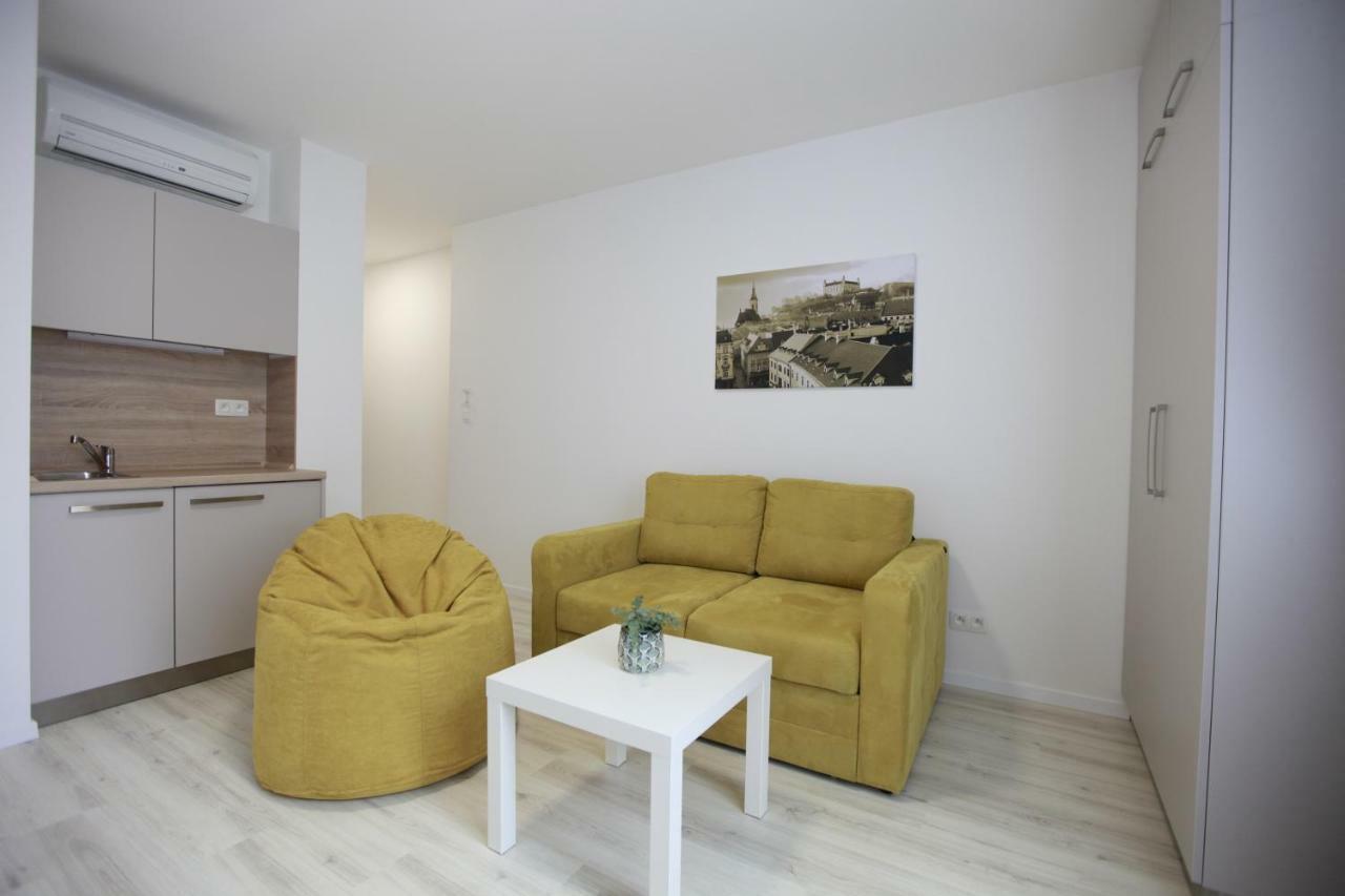 City Center Best Place Apartments Μπρατισλάβα Εξωτερικό φωτογραφία