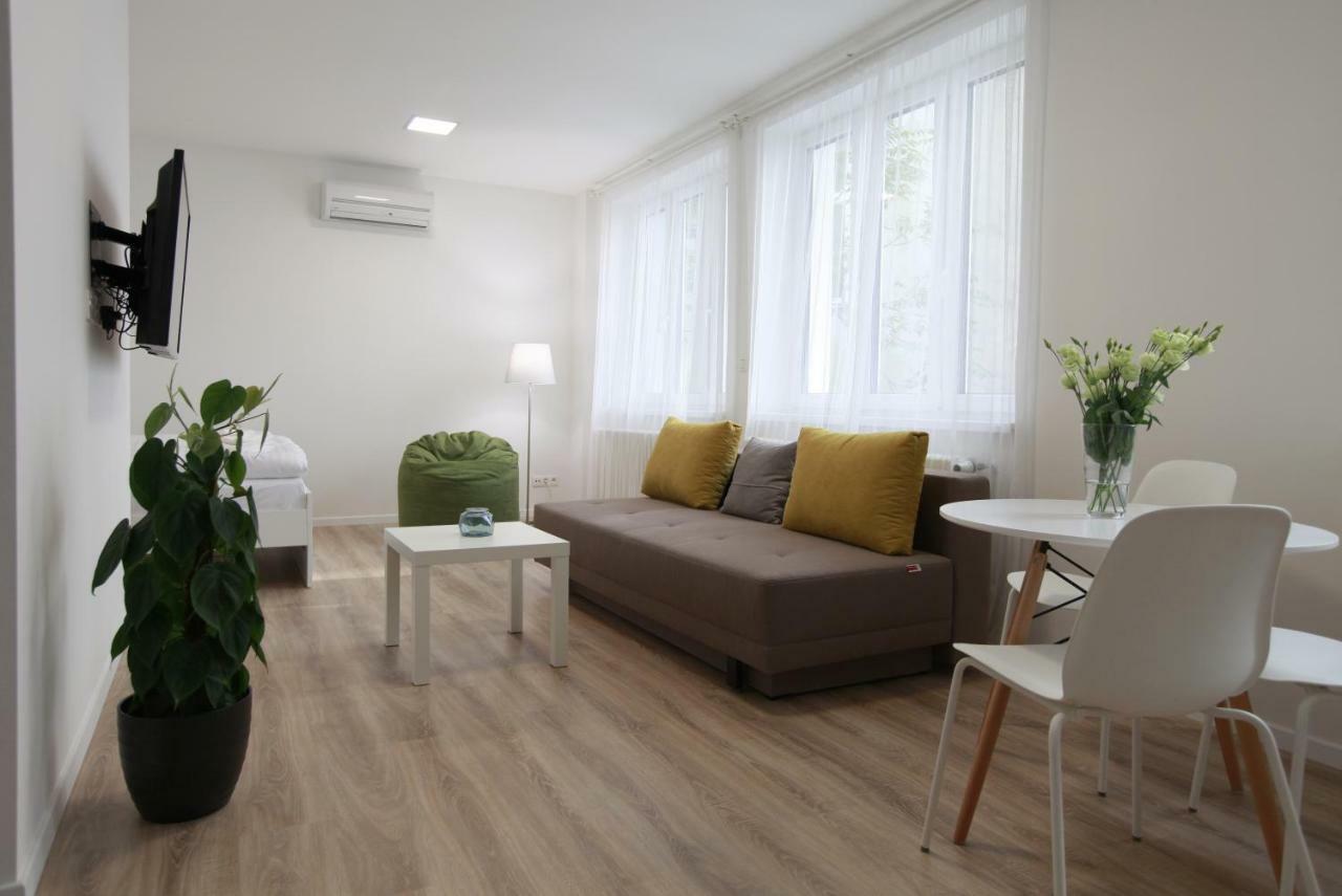 City Center Best Place Apartments Μπρατισλάβα Εξωτερικό φωτογραφία